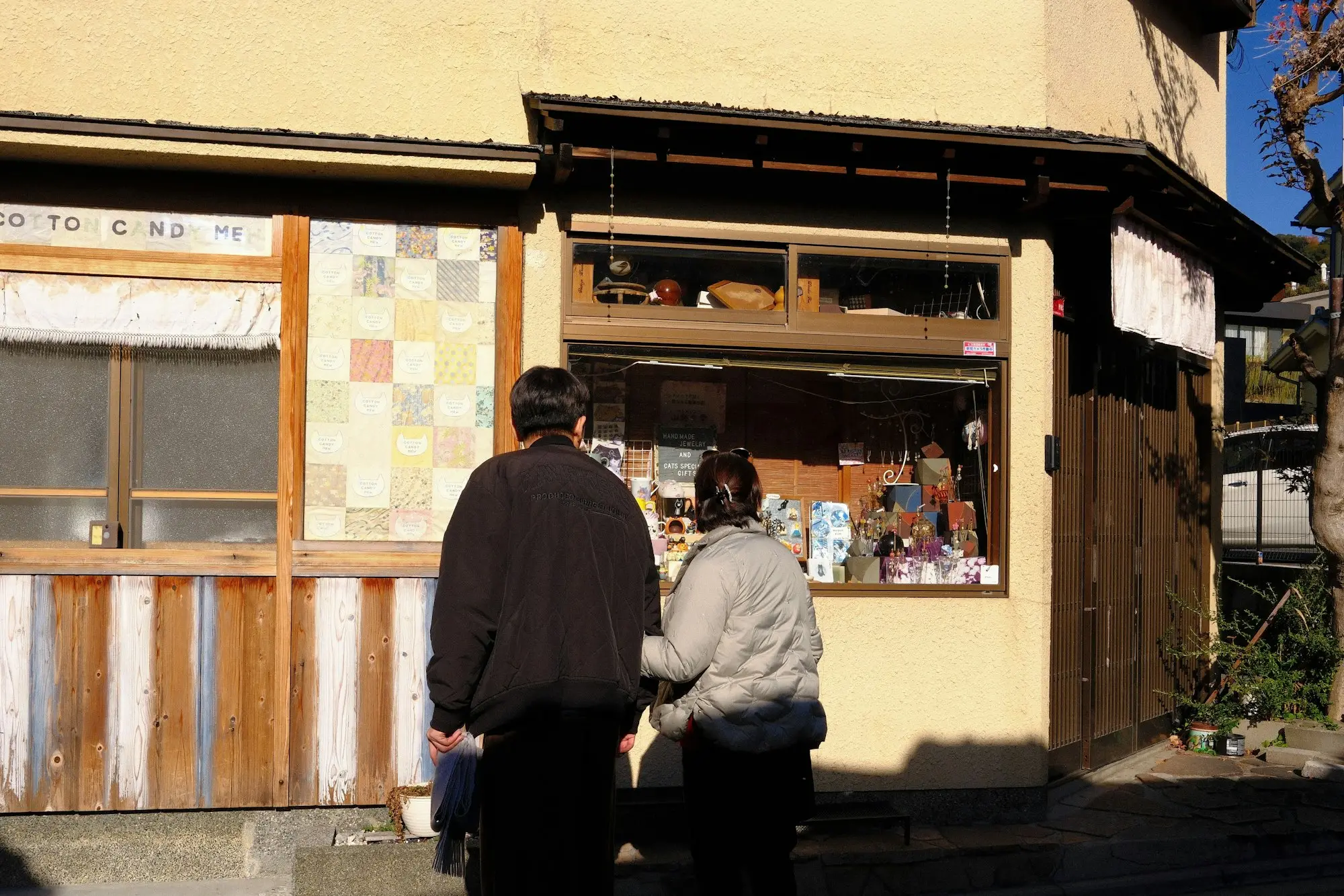 Buyers looking over a small shop before making an offer